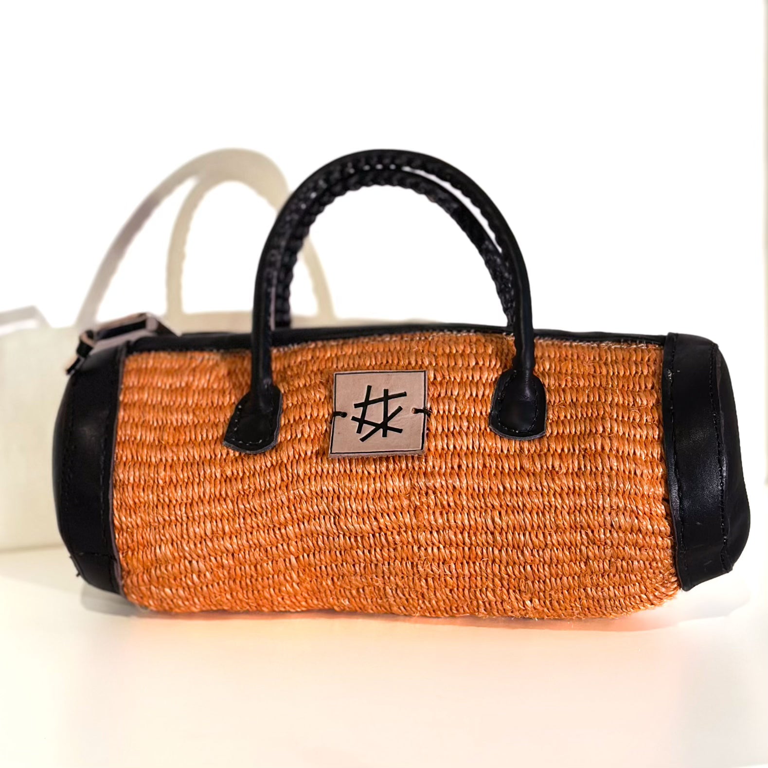 Sylinderveske - Oransje med sort skinn