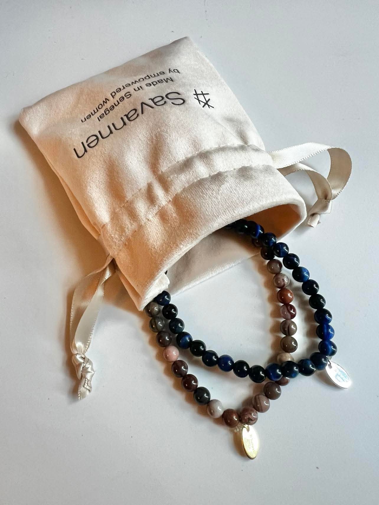 Armbånd med halvedelstener - Sort agat