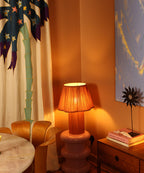 Eksklusiv silkelampe i bronsefarge 