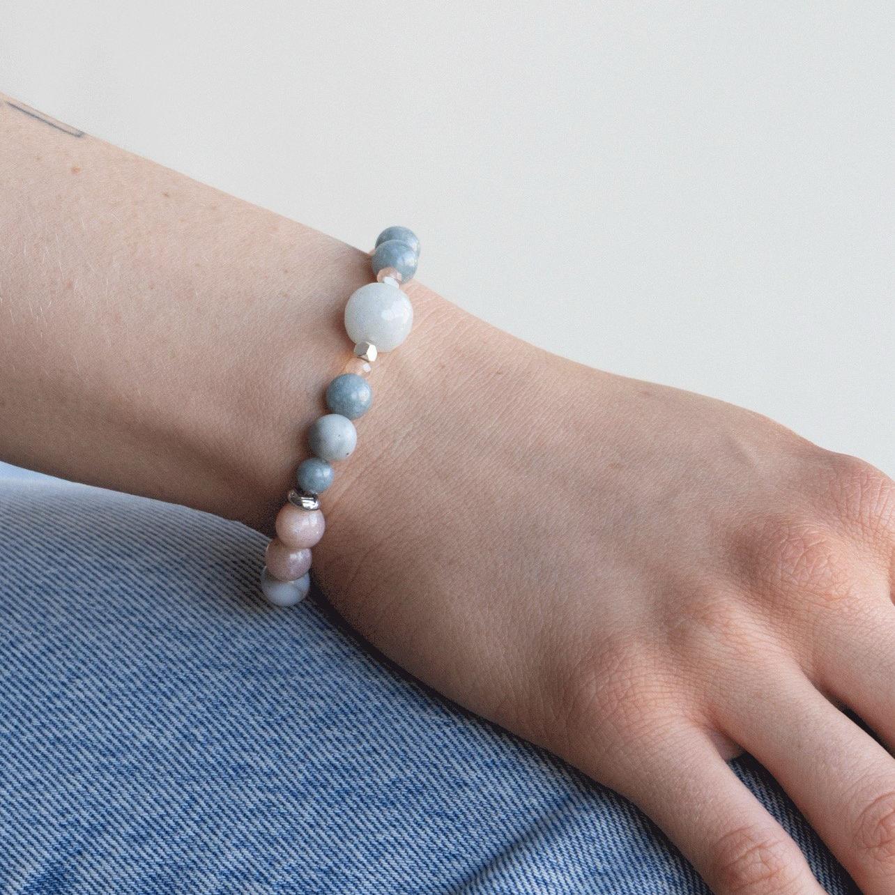 Armbånd med halvedelstener - Jade og rosenkvarts