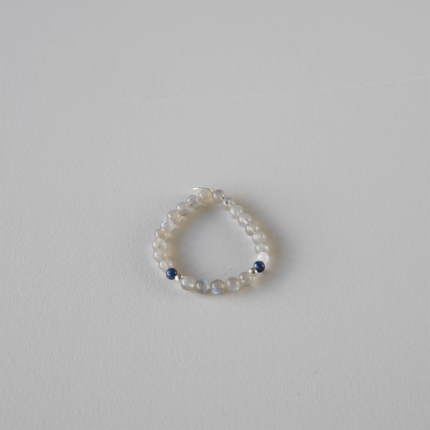 Armbånd med halvedelstener - Rosenkvarts og grønn agat