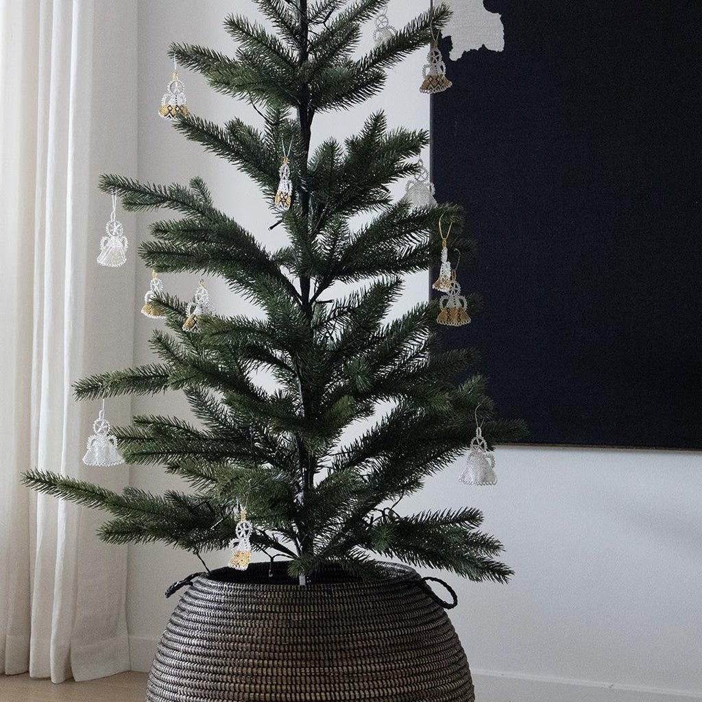 Perlet Engel - Hvit med sølv detaljer