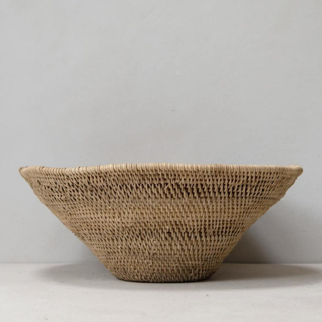 Buhera skålformet kurv