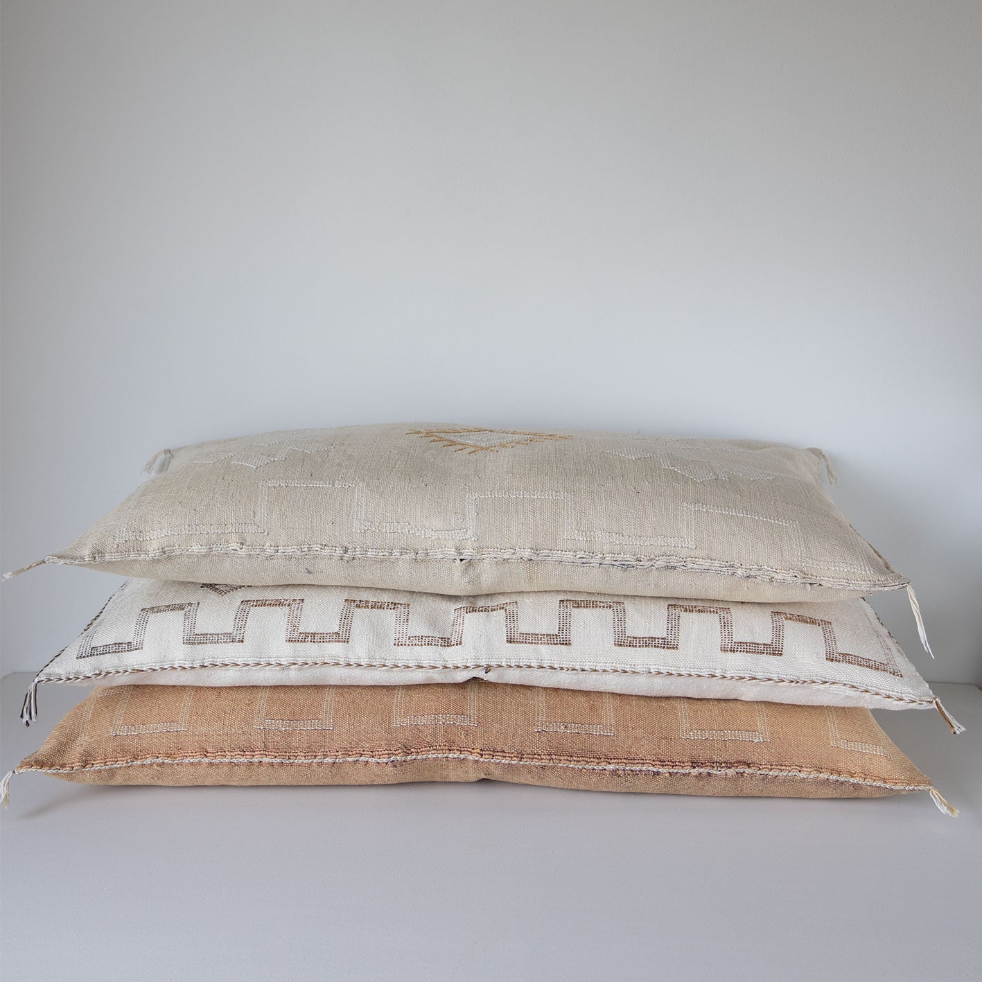 Marokkansk putetrekk i agavesilke 50x90