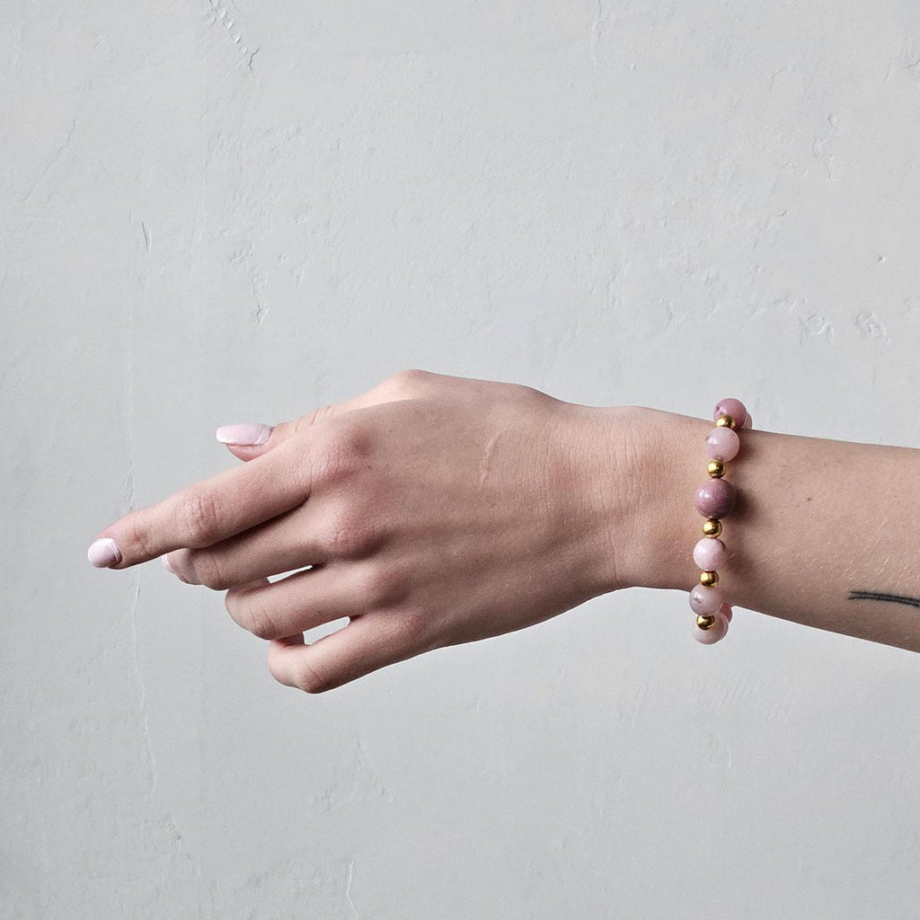 Armbånd med halvedelstener - Rosa agat