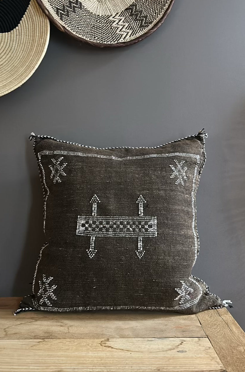 Marokkansk putetrekk i bruntoner