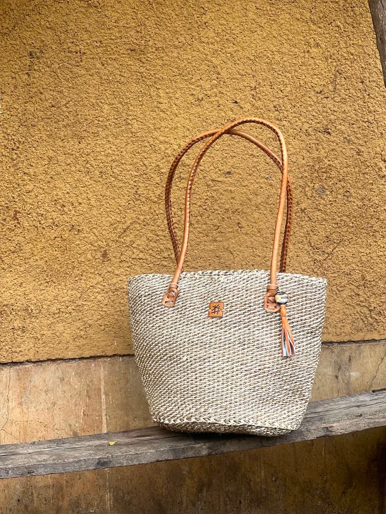Kenyan sisal bag with tassel
