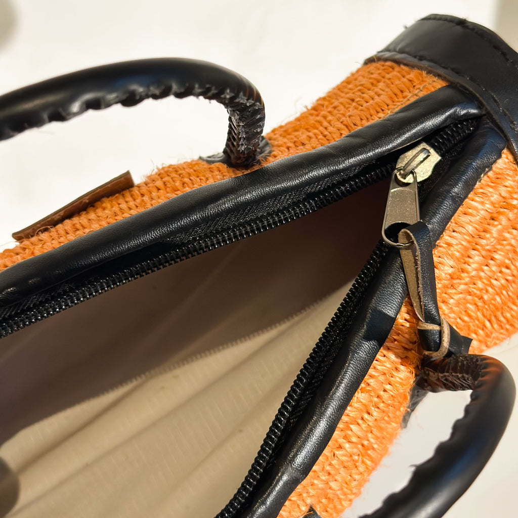 Sylinderveske - Oransje med sort skinn