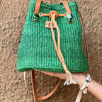 Eksklusiv skulderveske i håndlaget i sisal fra Kenya