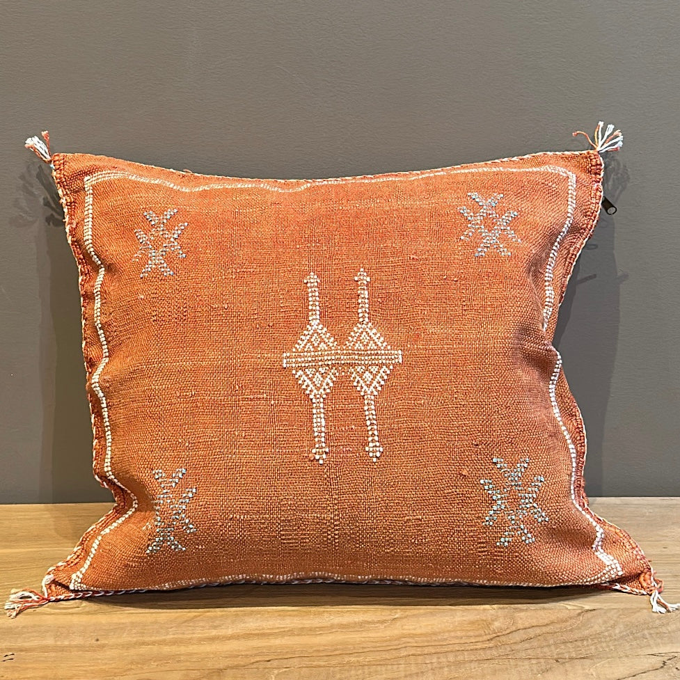 Marokkansk pudebetræk i agavesilke 50x50