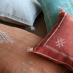 Marokkansk putetrekk i agavesilke 50x90