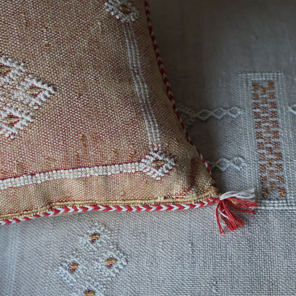 Marokkansk agavesilke putetrekk i lys gråblå 50x50