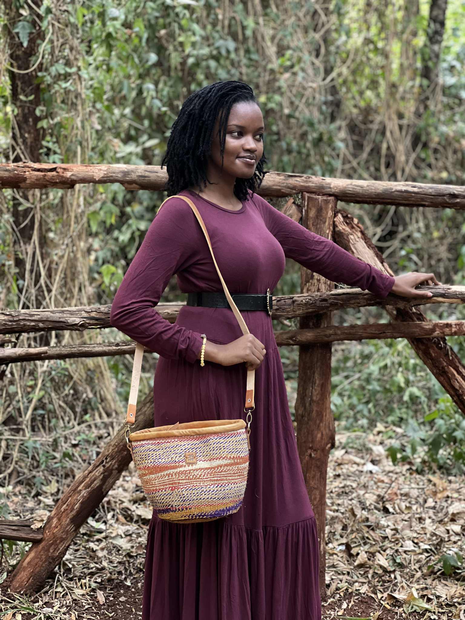 Crossbody veske i sisal