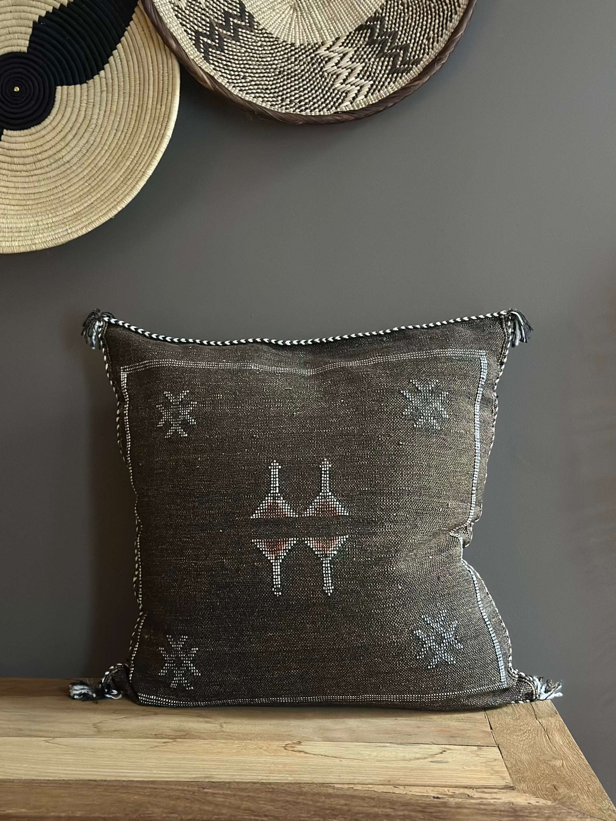 Putetrekk 50x50 brunt