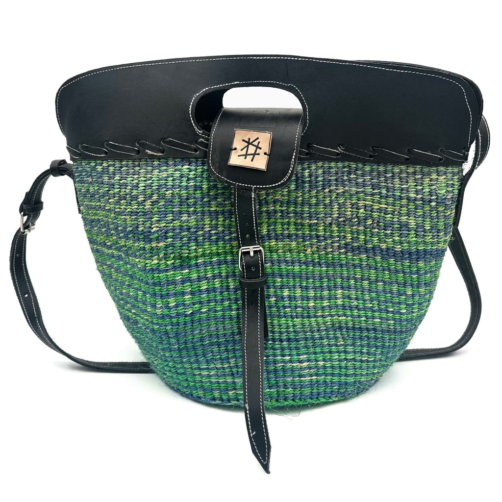 Stor skulderveske i sisal og skinn - Designet av Savannen