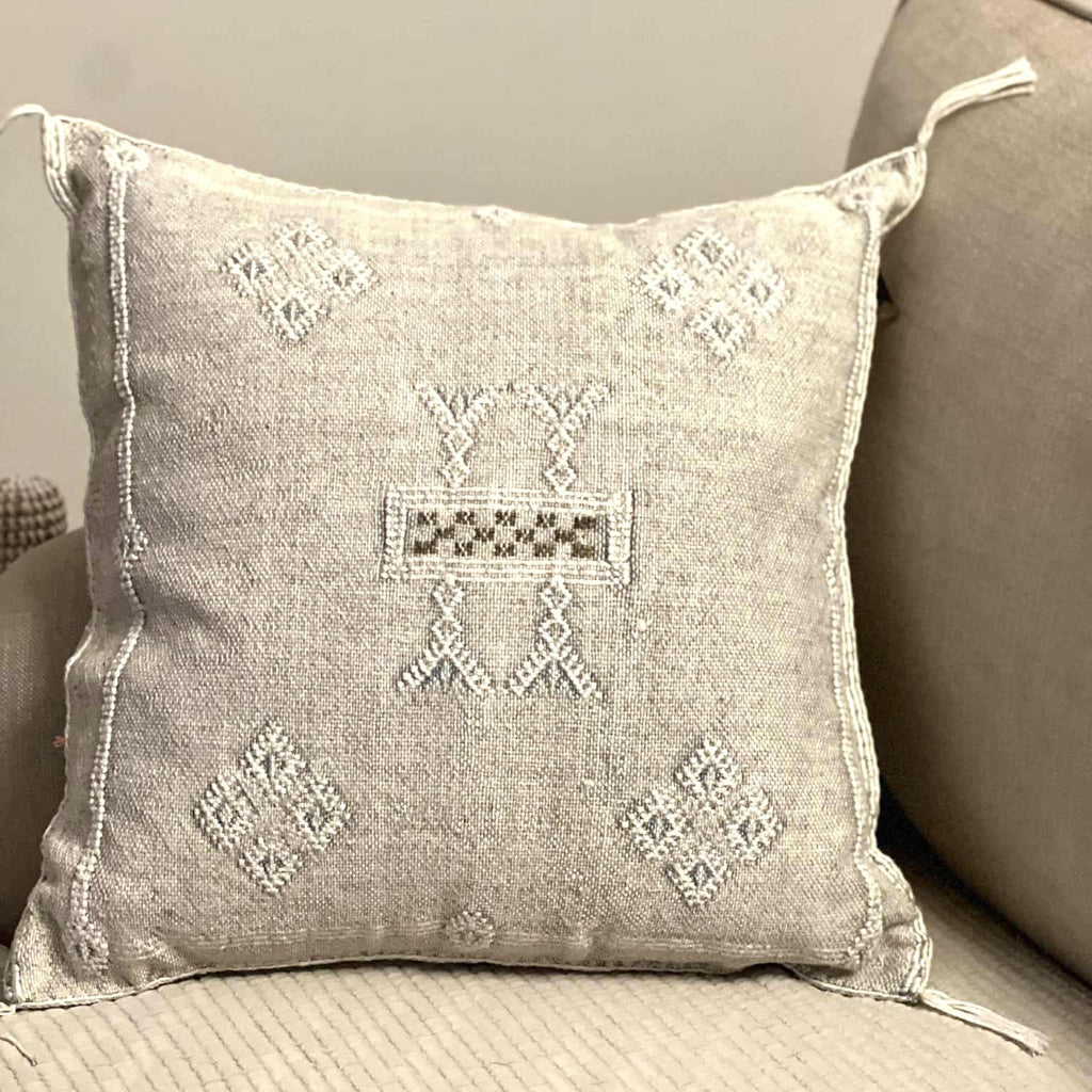 Marokkansk putetrekk i agavesilke 50x50