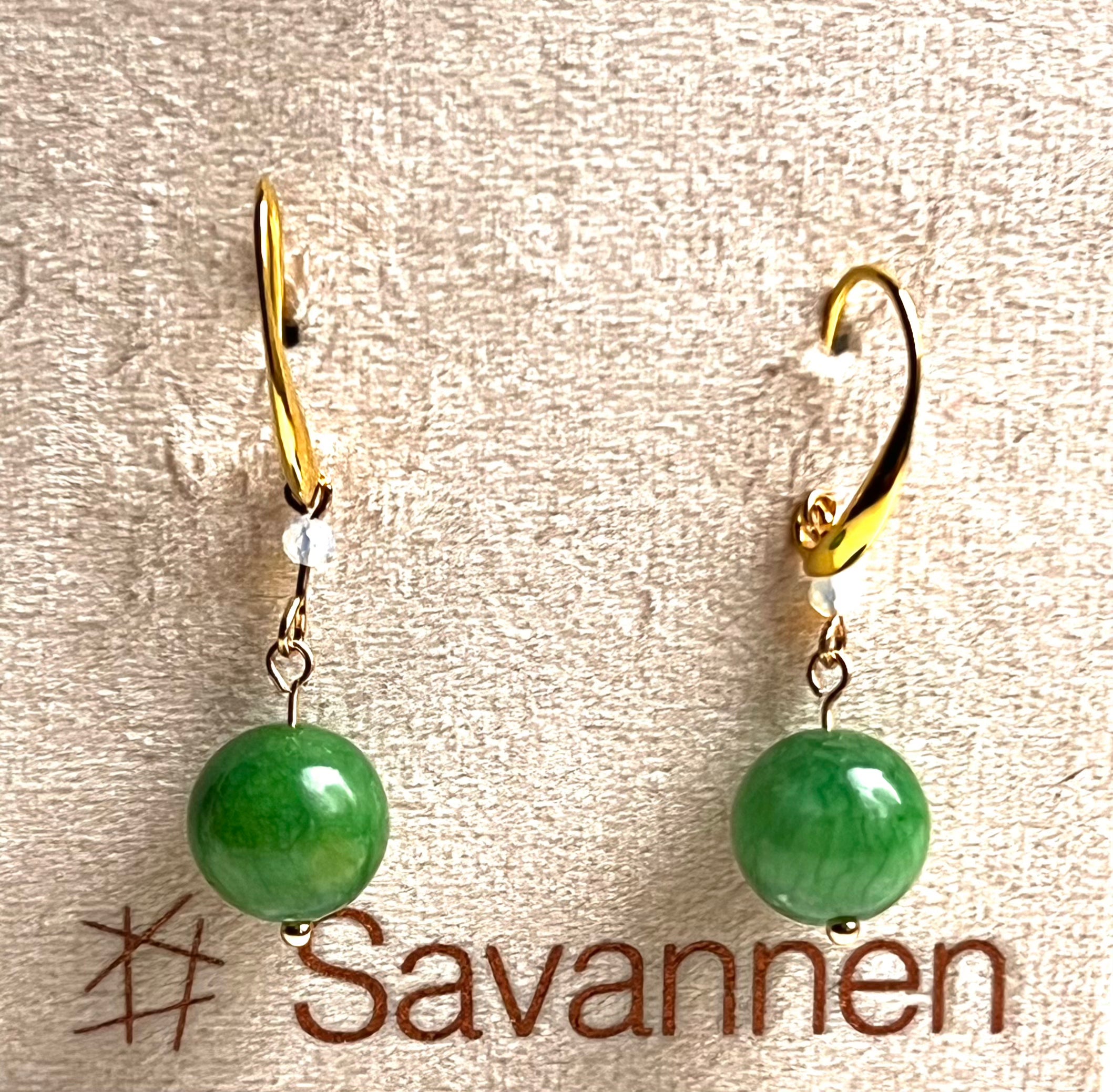 Øredobber med halvedelstener - Grønn jade