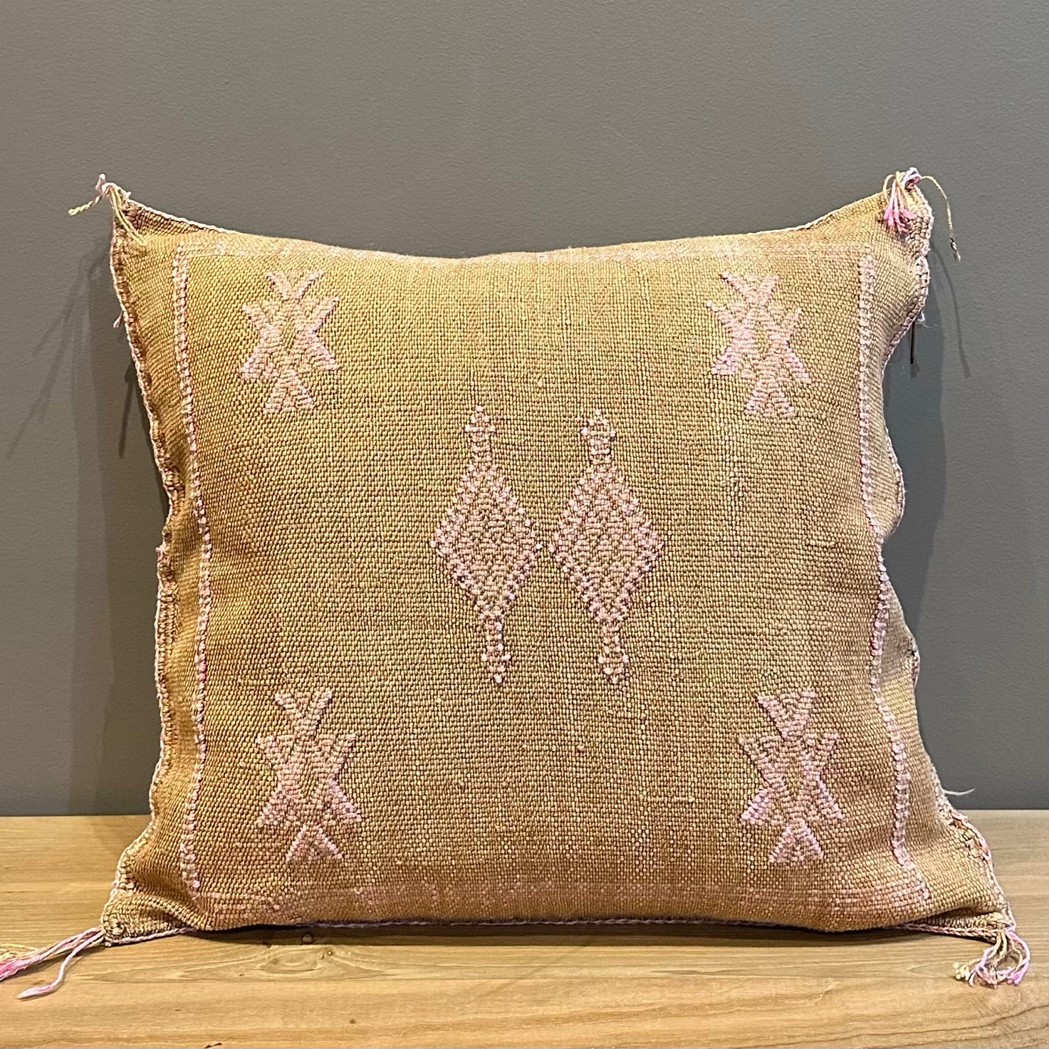 Marokkansk pudebetræk i agavesilke 50x50