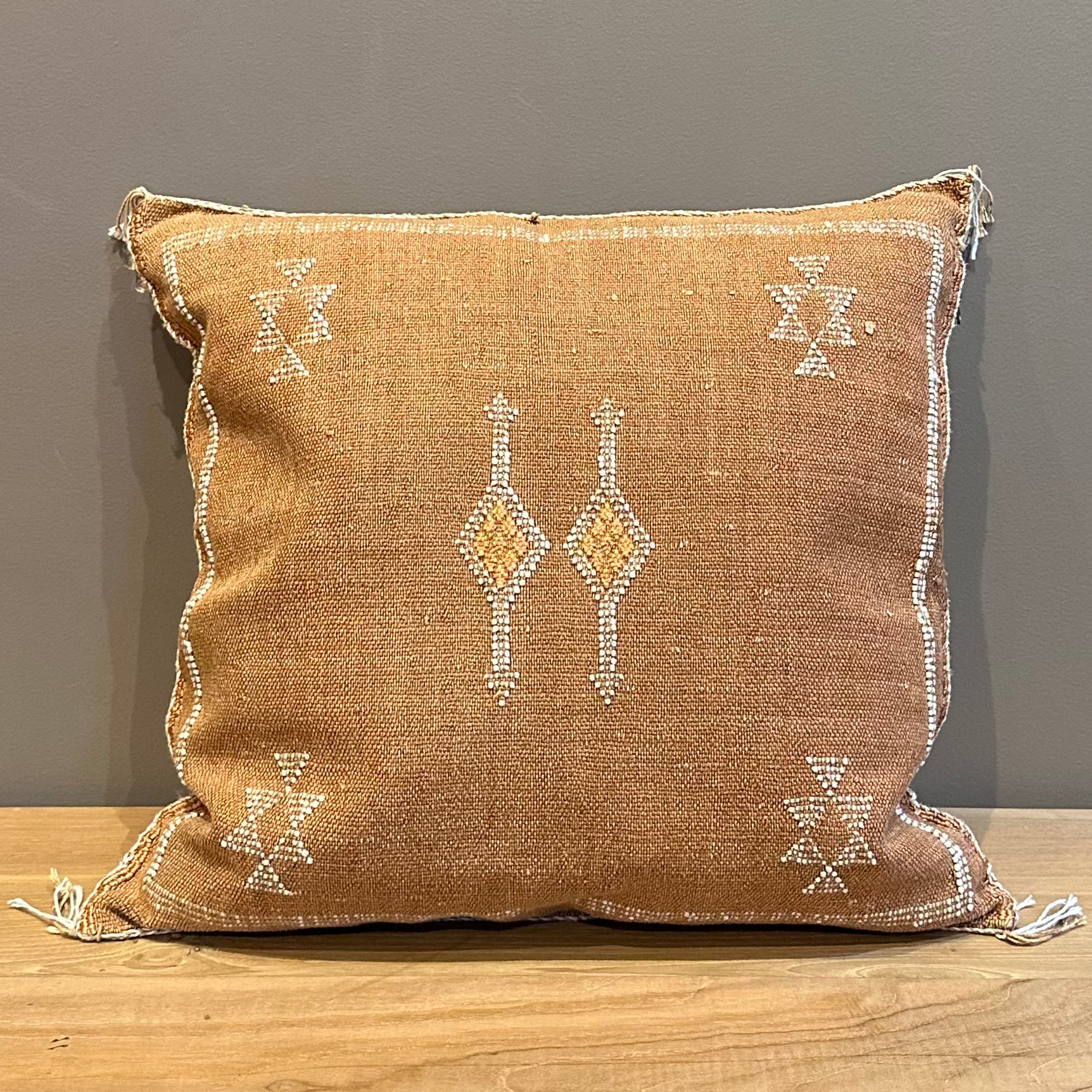 Marokkansk pudebetræk i agavesilke 50x50