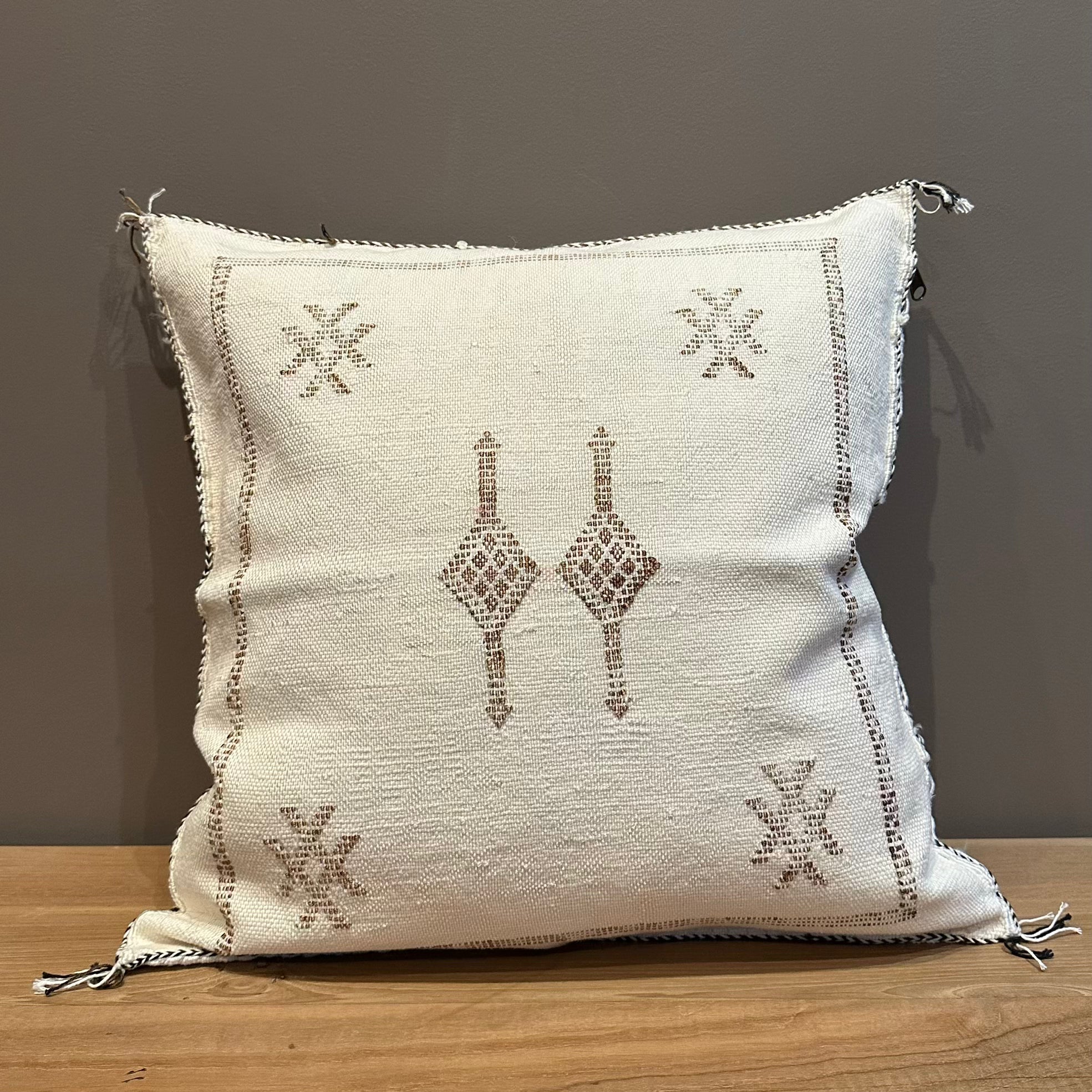 Marokkansk pudebetræk i agavesilke 50x50