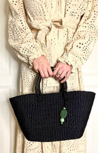 SELMA veske i sort med anheng