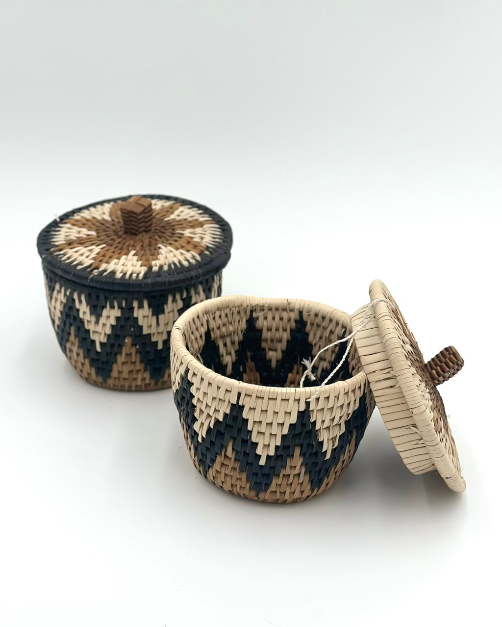 Zulukurv - Oppbevaringsboks med lokk