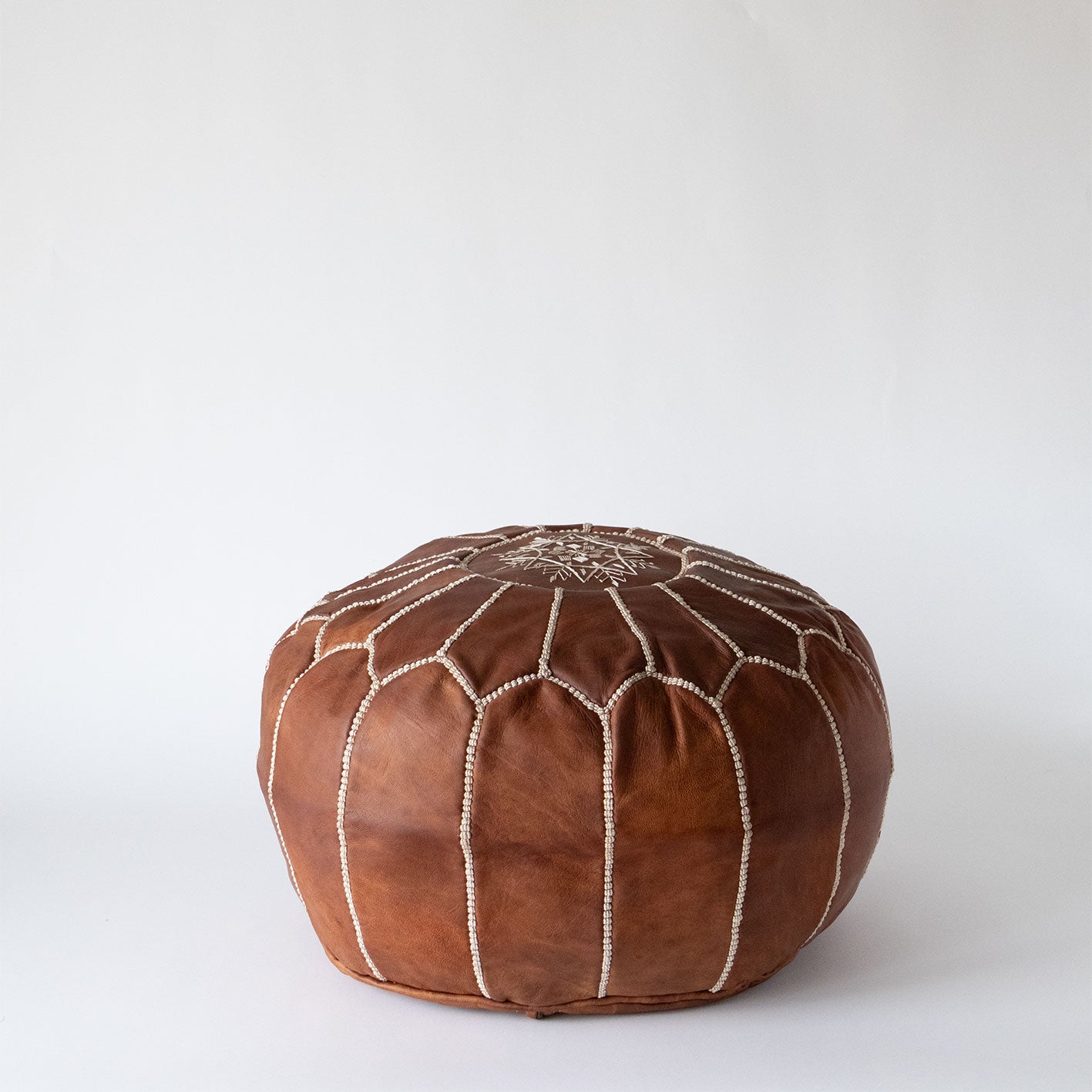 Marokkansk skinnpuff mørkebrun