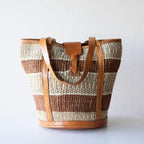 Skulderveske i sisal og skinn - Designet av Savannen