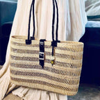 CISSI eksklusiv skulderveske med skinnrem