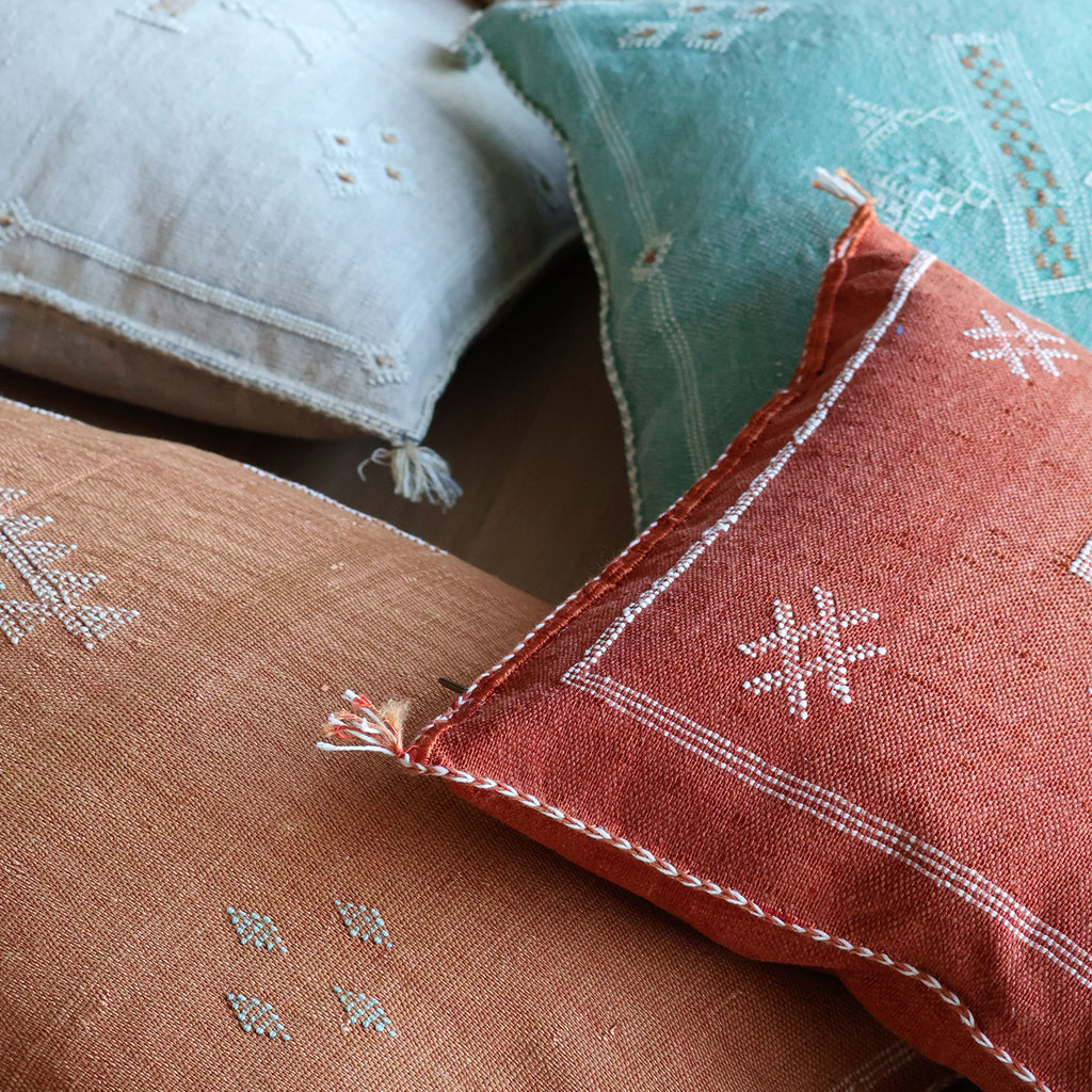 Marokkansk putetrekk i agavesilke 50x50