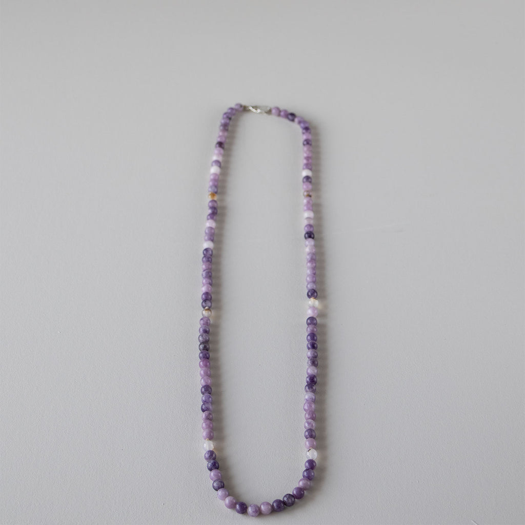 Halskjede med halvedelstener - Ametyst