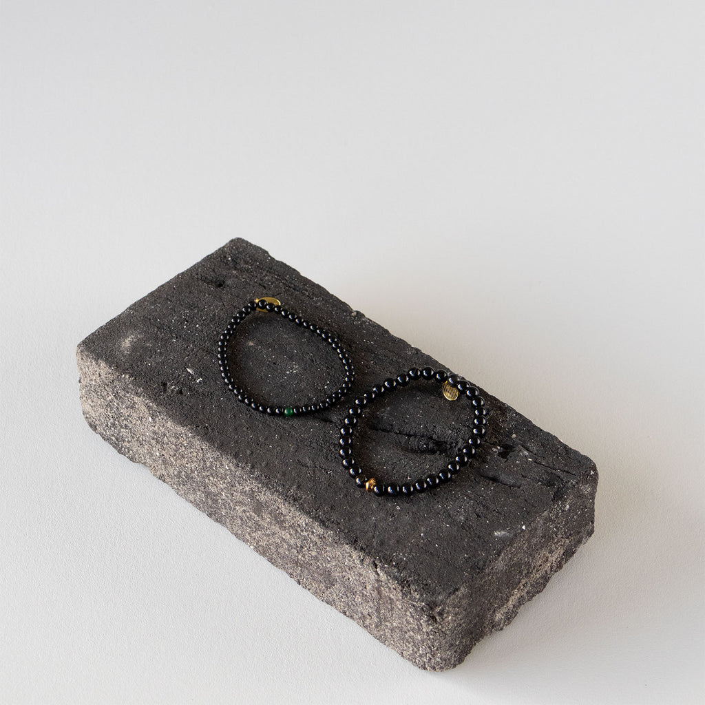 Armbånd med halvedelstener - Sort agat