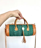 Cylindertaske håndlavet sisal og læder fra Kenya