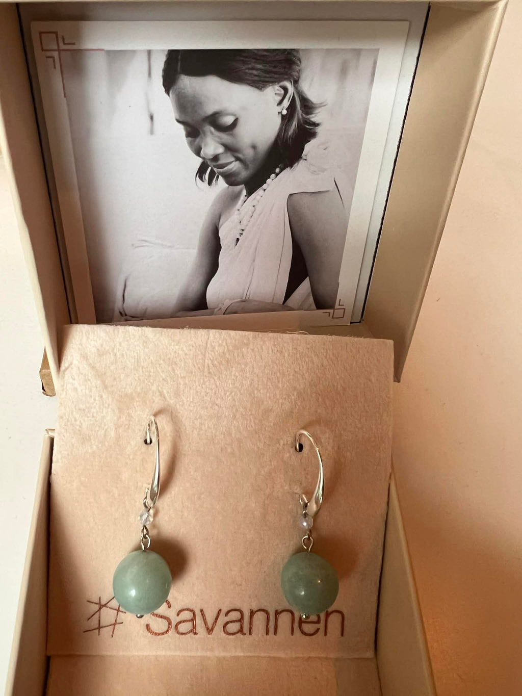 Øreringe hængende med halvædelsten