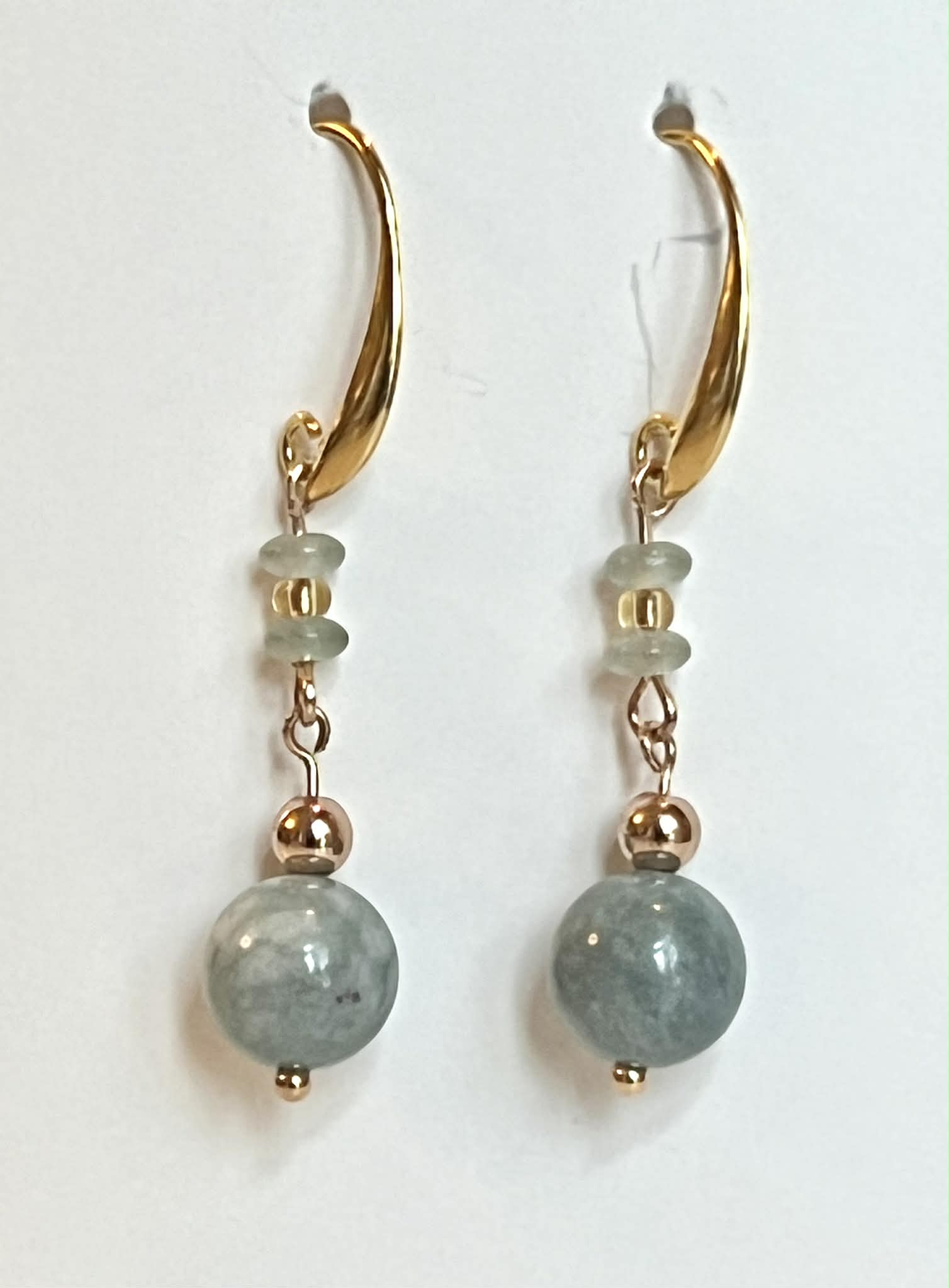 Øredobber med halvedelstener - Jade