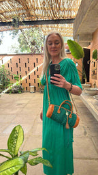 Cylindertaske håndlavet sisal og læder fra Kenya