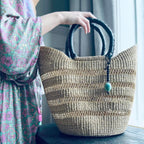 AINA stort handlenett med anheng