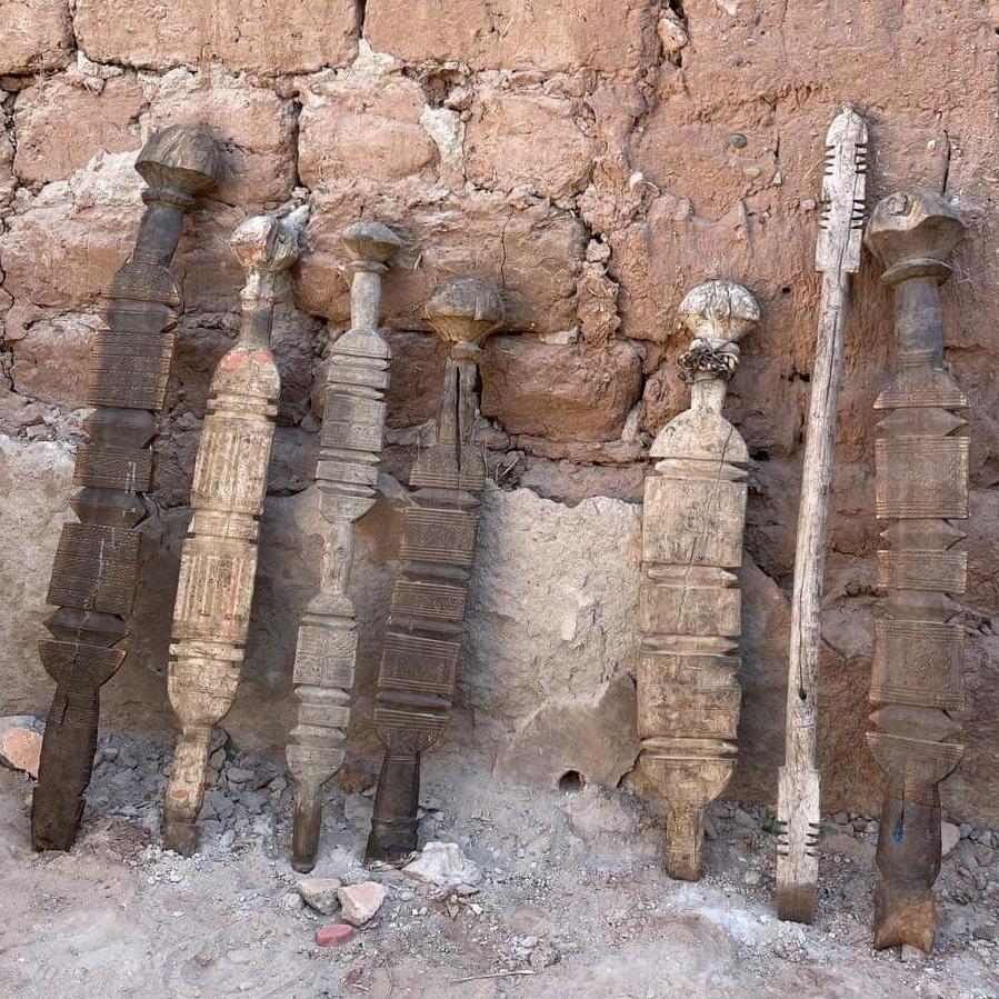 Vintage utskåret Tuareg teltplugg fra Mali