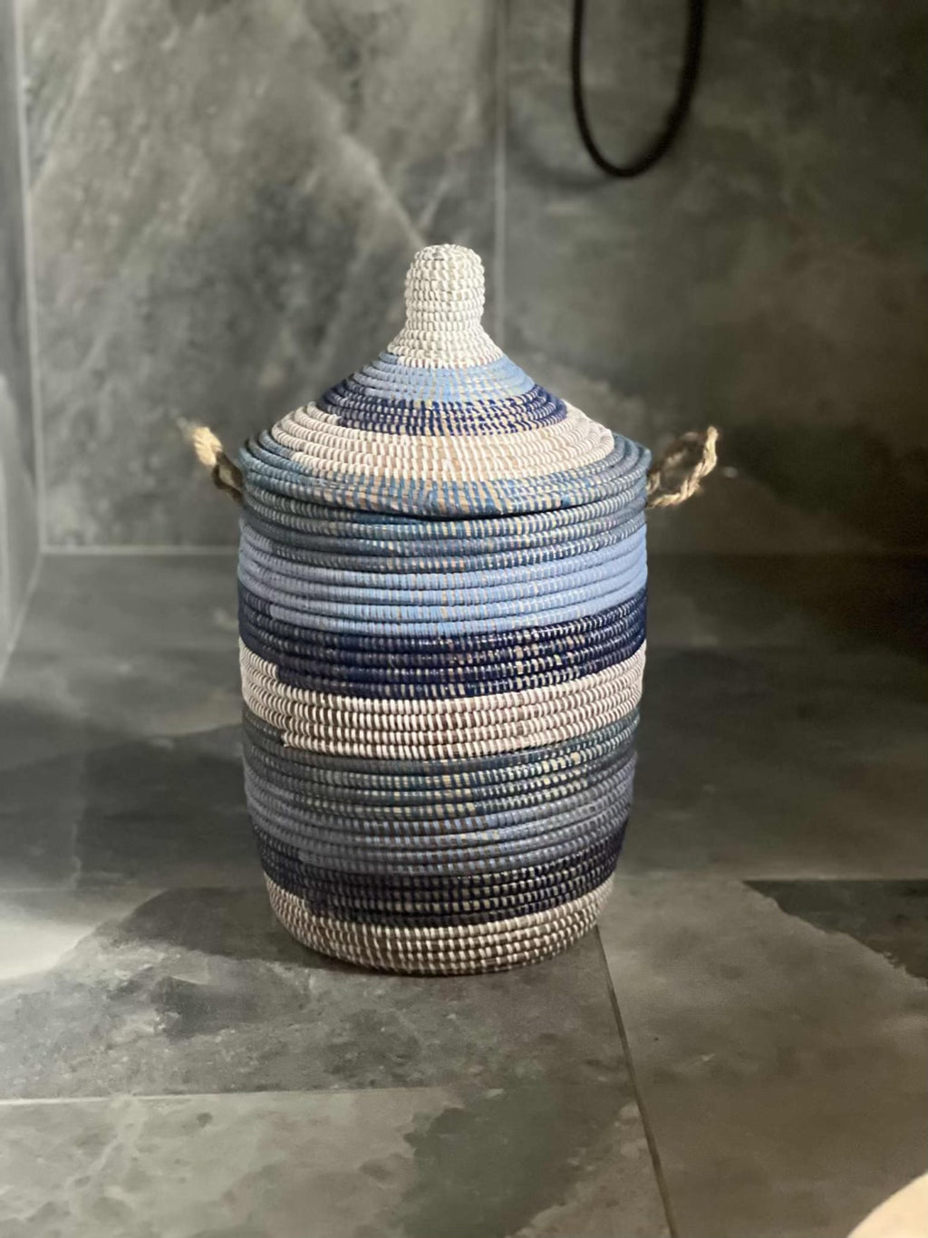 Savannenkurv - Striper i blå og hvit