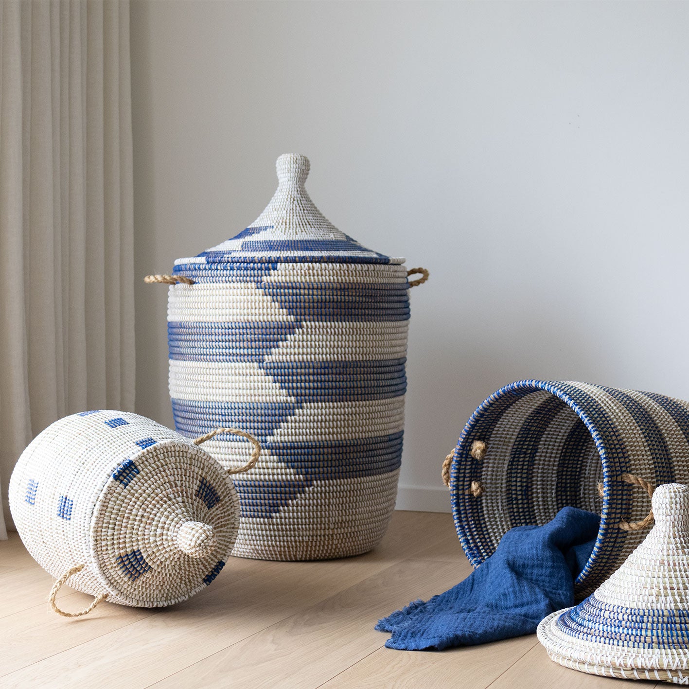 Savannenkurv - Hvit og blå