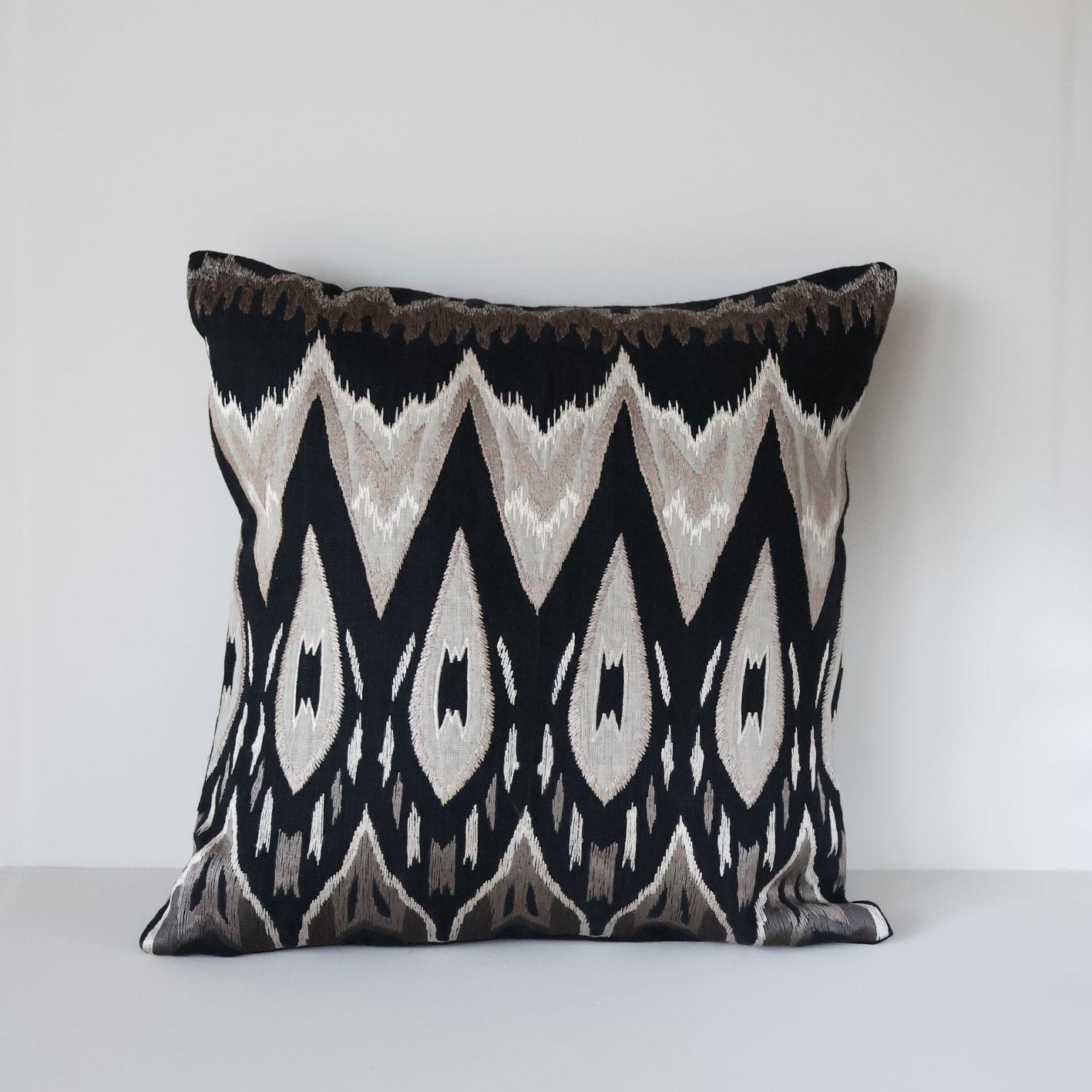 Tunis Ikat Putetrekk Sort