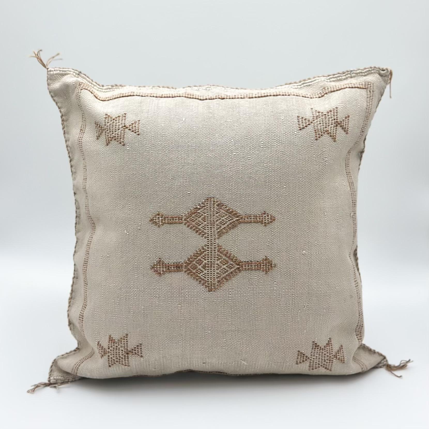 Marokkansk putetrekk i agavesilke 50x50