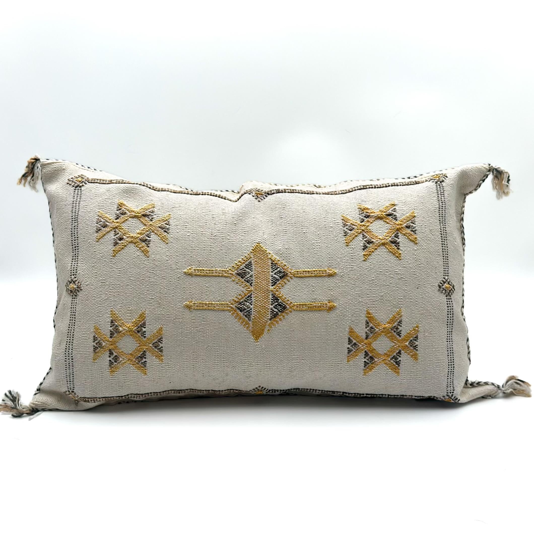 Marokkansk putetrekk i agavesilke 40x60