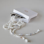 Halskjede med halvedelstener - Hvit agat