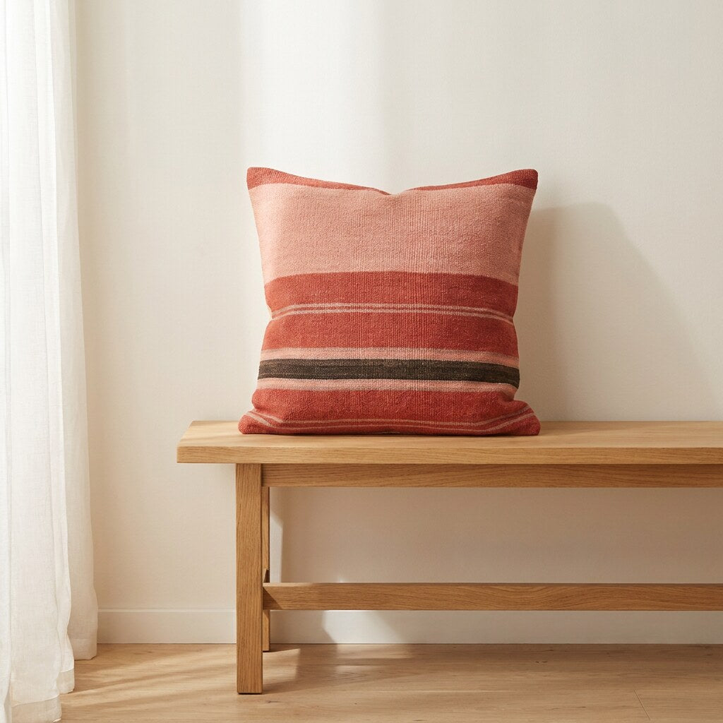 Kelimpute fra Marokko 50x50 cm i gammelrosa, tegl og terrakotta med mørk stripe