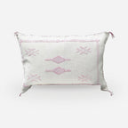 Marokkansk agavesilke putetrekk 40x60 cm i hvitt med rosa broderi