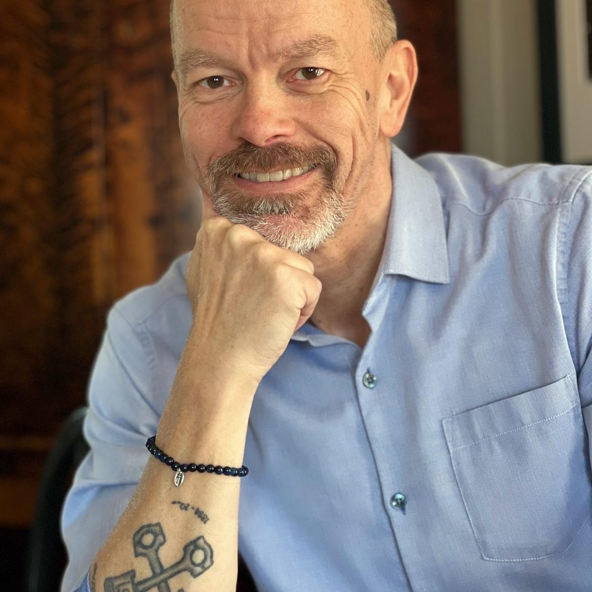 Armbånd med halvedelstener - Sort agat