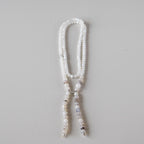 Halskjede med halvedelstener - Hvit agat og månesten