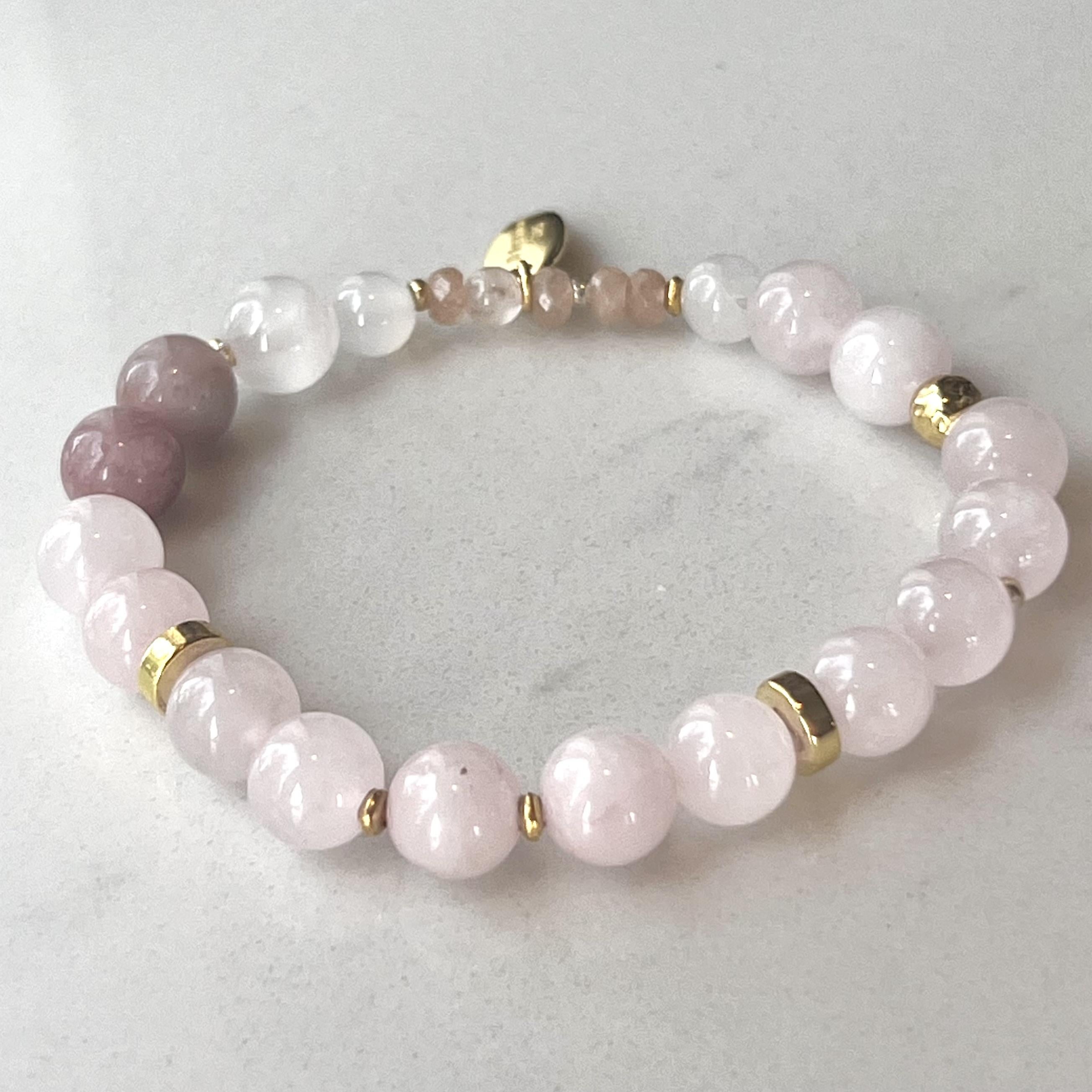 Armbånd med halvedelstener - Rosenkvarts og hvit månesten