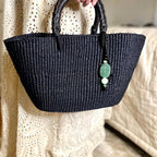 SELMA veske i sort med anheng